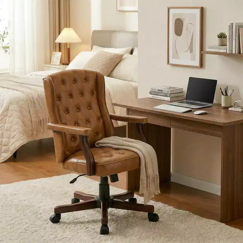 Sedia da ufficio girevole Wingback con rivestimento in similpelle