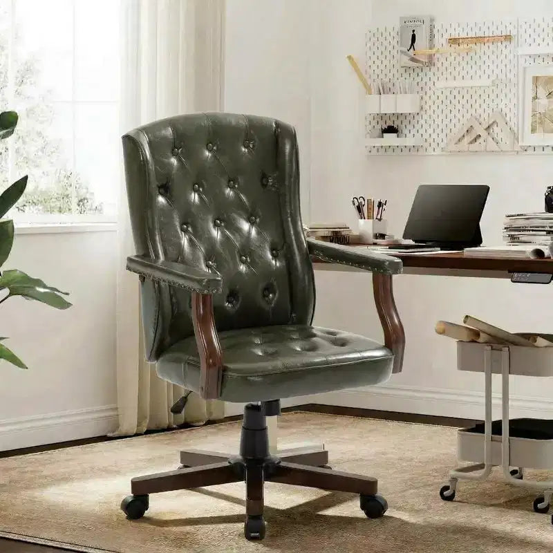 Sedia da ufficio girevole Wingback con rivestimento in similpelle