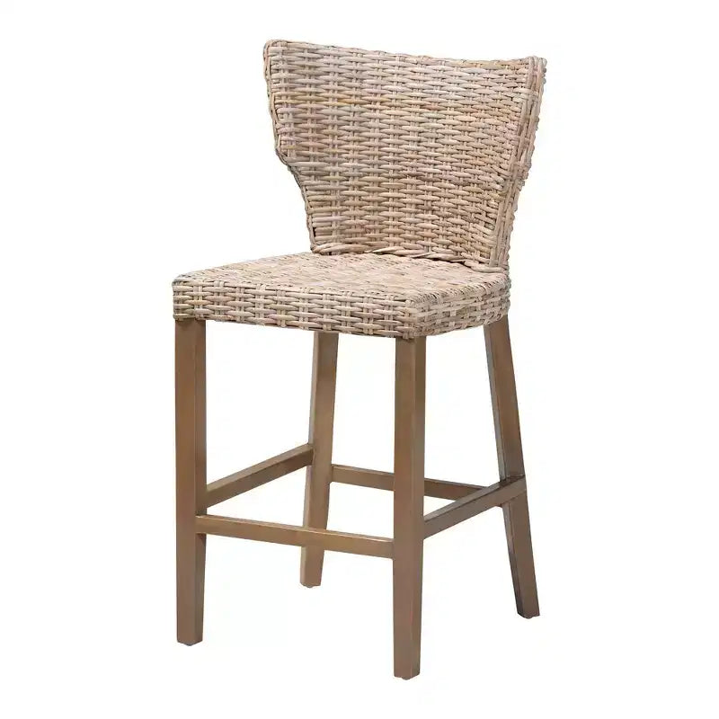 Sgabello da bar ad altezza bancone Enver in rattan e legno di mogano – Grigio Kubu / Tortora rustico
