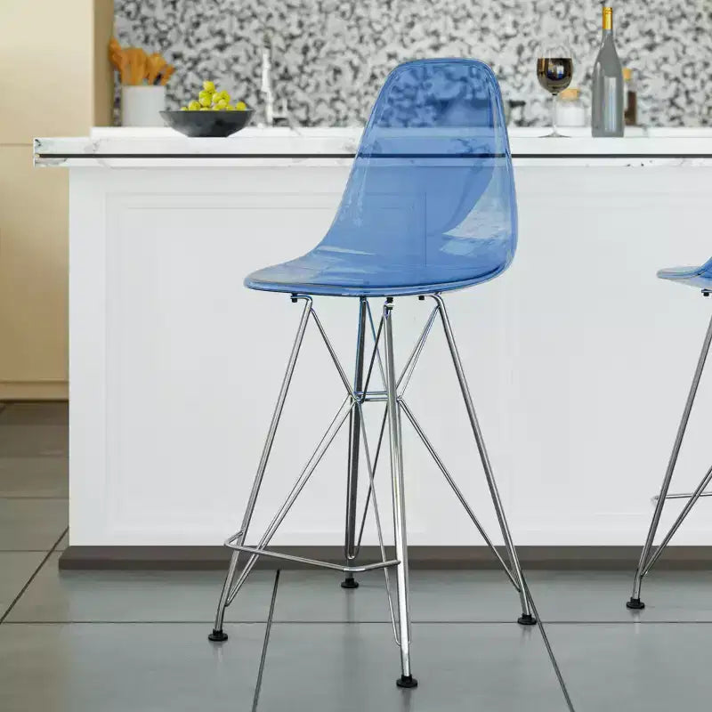Sgabello da bar Mid-Century Modern con base cromata e sedile in acrilico, altezza bancone