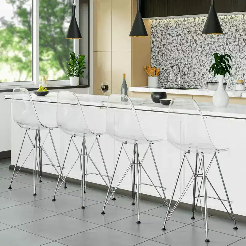 Sgabello da bar Mid-Century Modern con base cromata e sedile in acrilico, altezza bancone